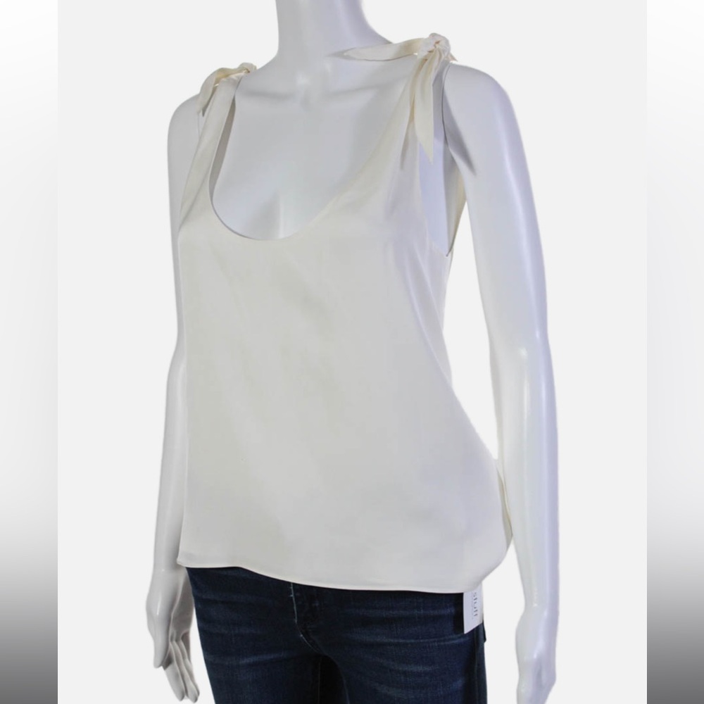 Intermix Top - Picture 2 of 5